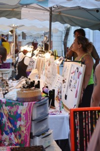 Marché nocturne du Château d'Oléron Marché nocturne du Château d'Oléron