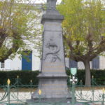 Monument aux morts Square de Lacarre